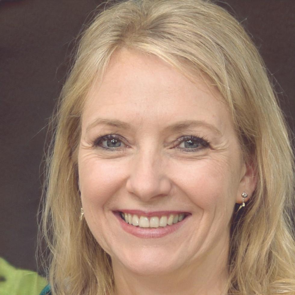 Freya Lindholm financial educator