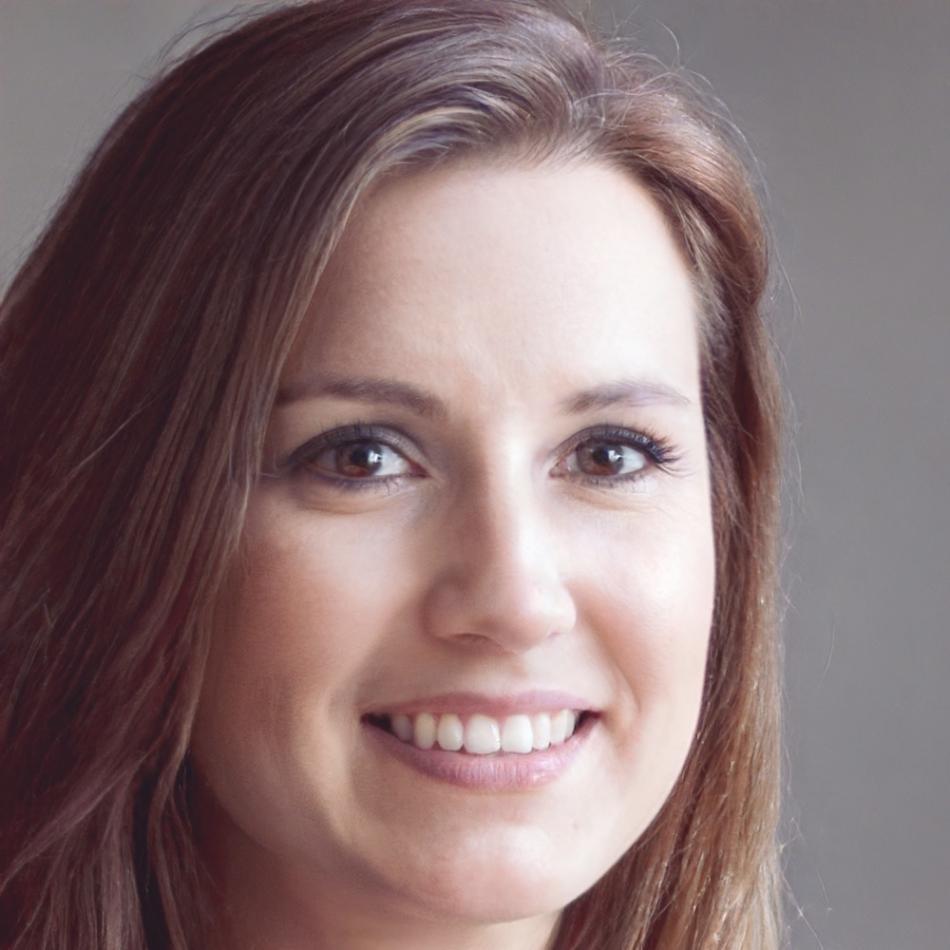 Sienna Lindström program instructor